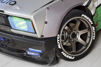 Mindennél menőbb ez a driftre épített, bitang Lada