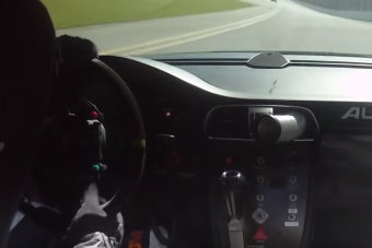 Ha így megfogsz egy defektet, mondhatod, hogy tudsz vezetni