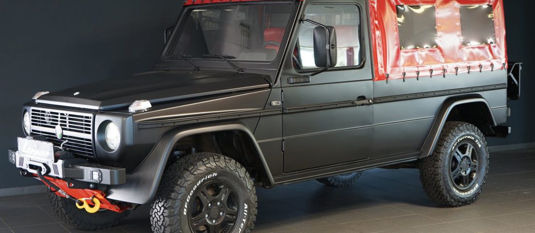 Veterán csapatszállítóból készül luxusautó