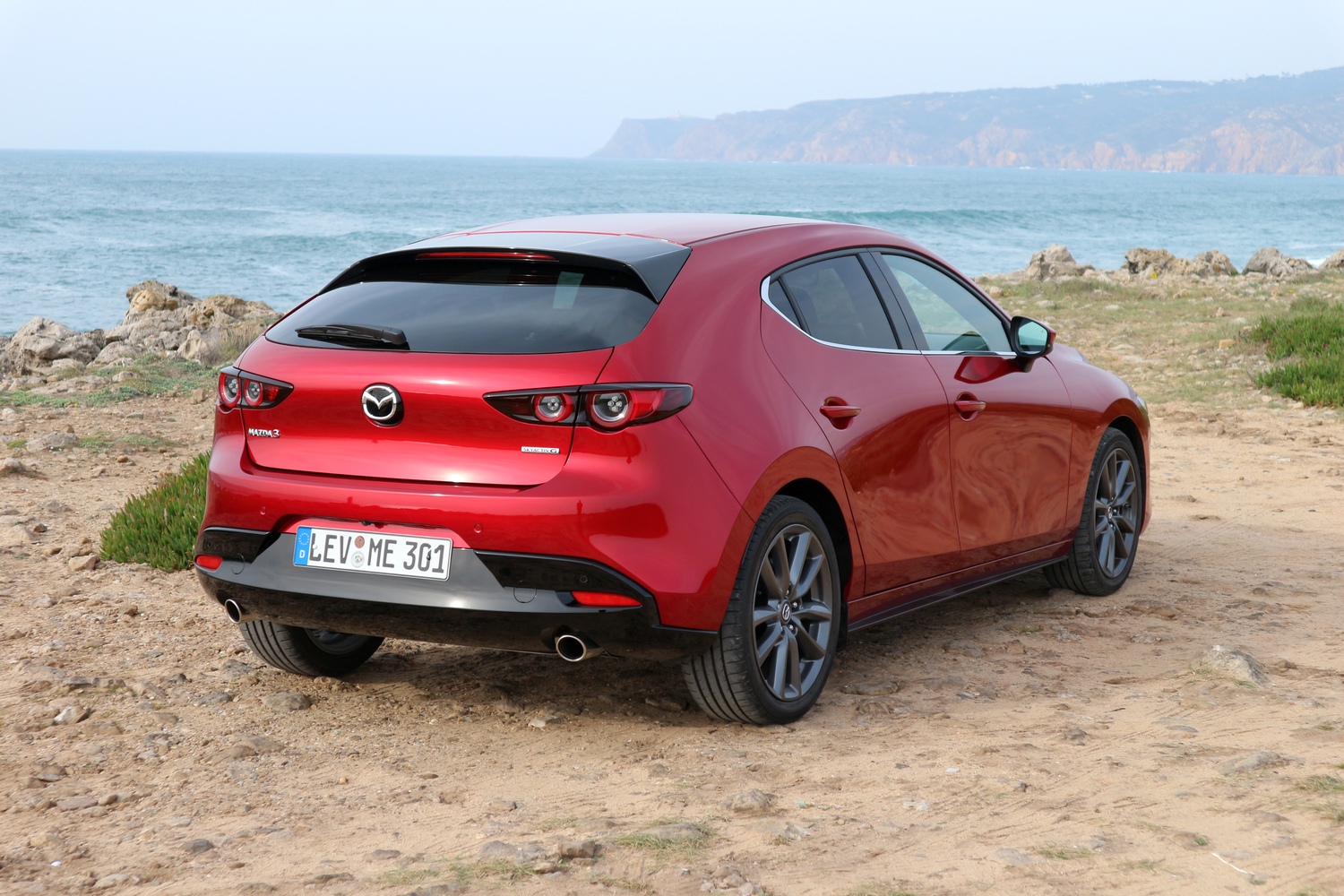 Új Mazda3: vagy izgalmas, vagy családi 8