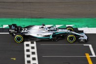 F1: Megérkezett Hamilton idei Mercedese 2