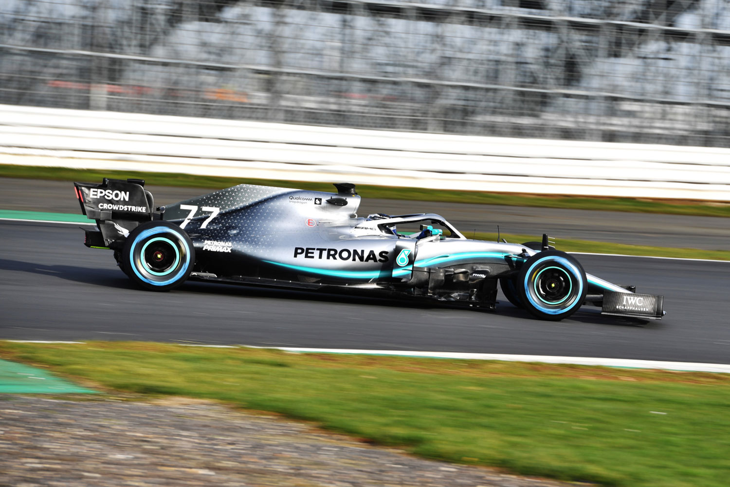 F1: Megérkezett Hamilton idei Mercedese 9