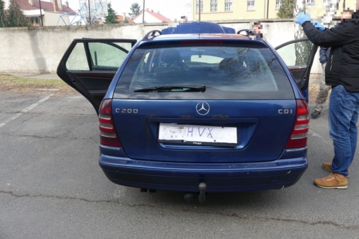 Egészen érdekes rendszámot fogtak rendőreink 1