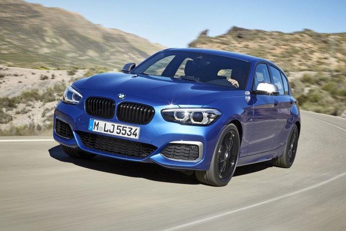 Sírjunk együtt: eltűnik a BMW hátsókerekes kompaktja 4