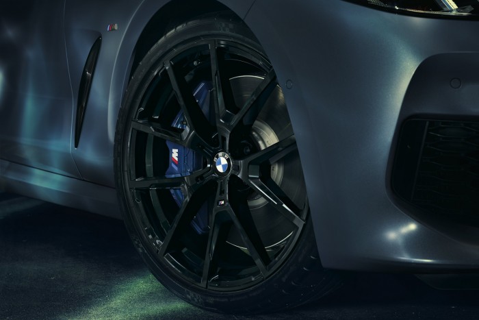 Limitált szériával erősít a BMW csúcskupéja 4 Limitált szériával erősít a BMW csúcskupéja 4