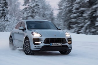 Ne menj Porschéval síelni!