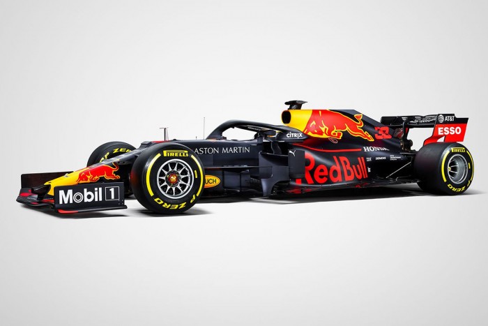 F1: Oda a Red Bull vagány festése
