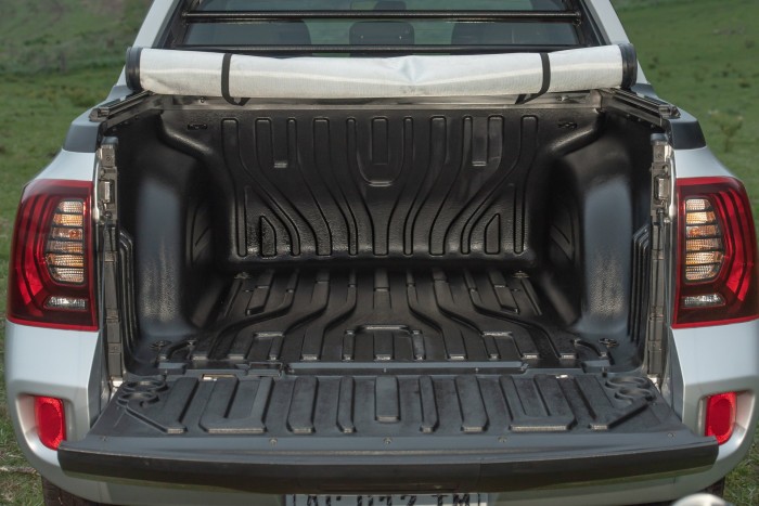 Még idén jön a Dacia pickup! 6