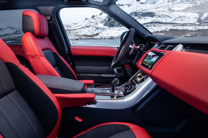 Sorhatos benzinmotor a Range Roverben 8