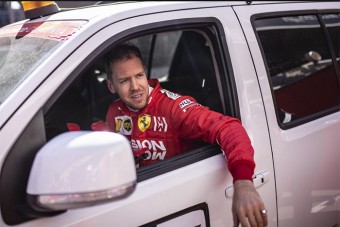 F1: Ezért ment falnak Vettel