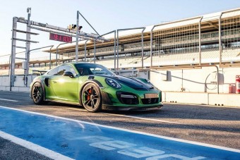 760 lóerővel támad a Techart brutális 911-es Porschéja
