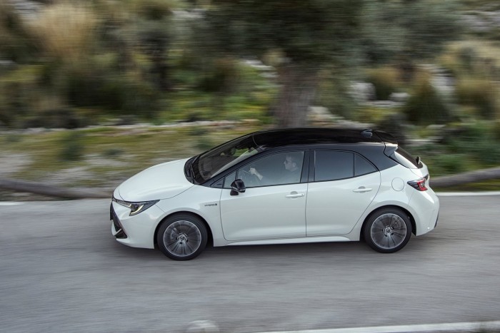 Trióval támad az új Toyota Corolla 8