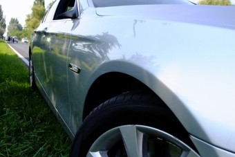 Vita után elütötte, majd szó nélkül elhajtott a Balatonnál