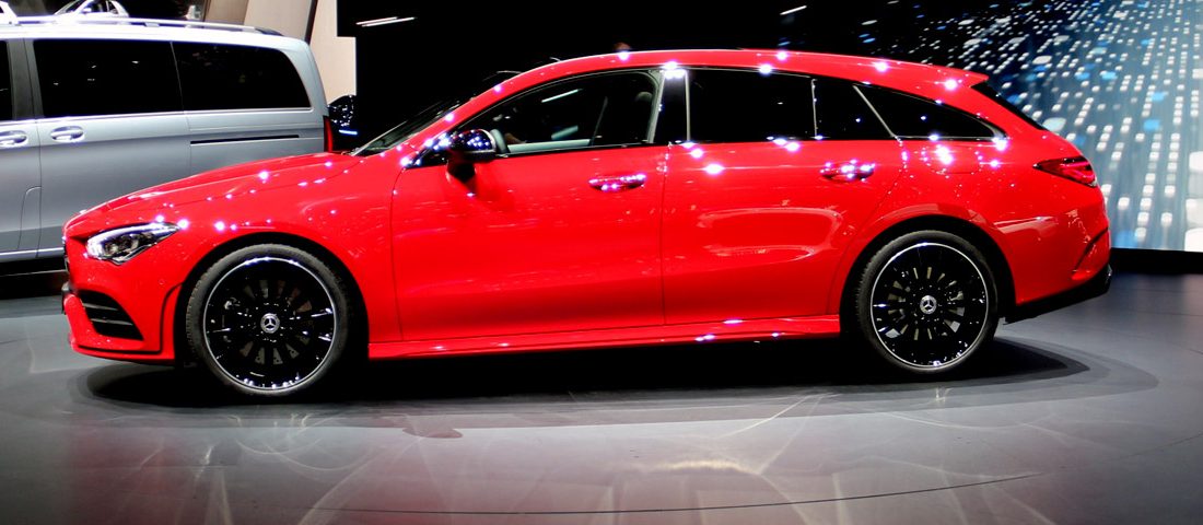 Videóval: beültünk a magyar sportkombiba