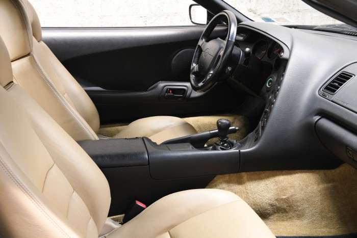 Eszement pénzt fizettek egy 25 éves autóért 6