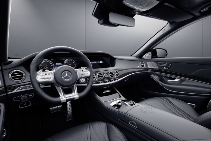 Búcsút kell intenünk a legbitangabb Mercedes S-osztálynak 6