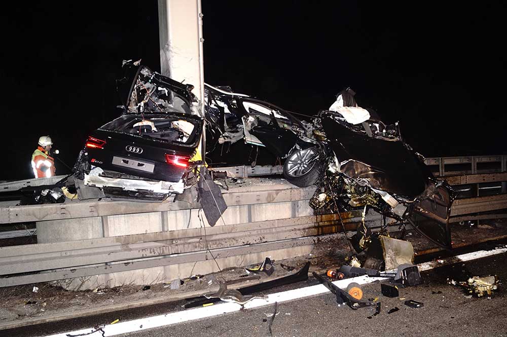 20190228_0019266 | Vezess | Vezess