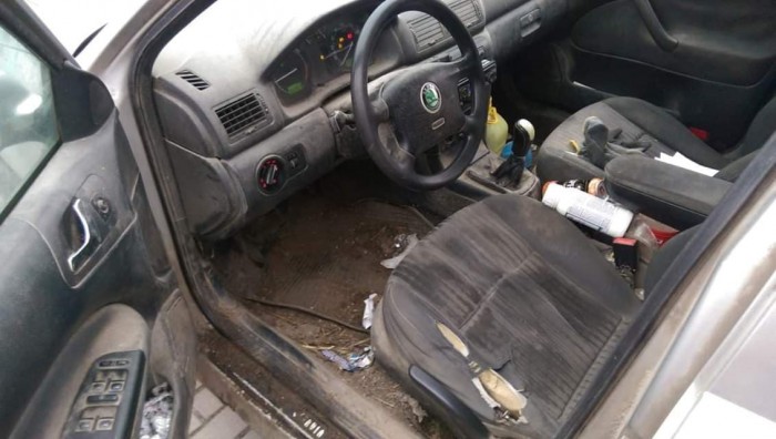 16 friss sírva röhögős fotó a műhelypokolból 5