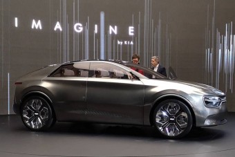 Felrúgja a szedángyártás szabályait a Kia