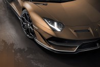 Roadsterként is félelmetes a csúcs-Lamborghini 36