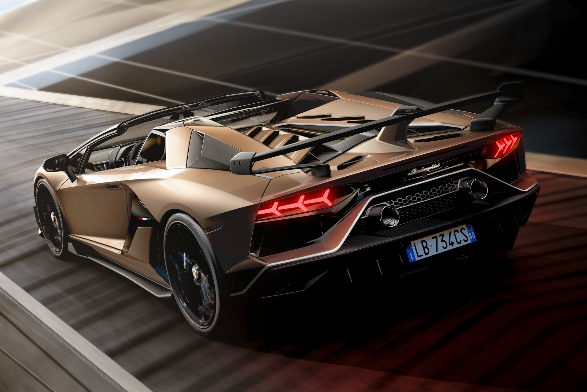 Roadsterként is félelmetes a csúcs-Lamborghini 15