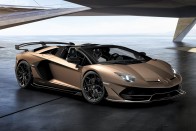 Roadsterként is félelmetes a csúcs-Lamborghini 48