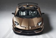 Roadsterként is félelmetes a csúcs-Lamborghini 57