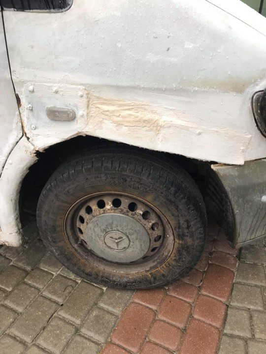 16 friss sírva röhögős fotó a műhelypokolból 13