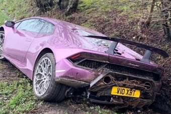 Árokban felejtette a Lamborghinit a milliomos