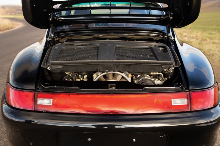 Bármikor hazagurítanánk ezt a korai 993 Turbót 7