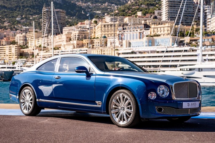 Az olaszok megcsinálták, amit a Bentley nem mert