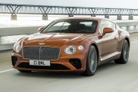Új motort kap a Bentley Continental GT V8 39