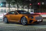 Új motort kap a Bentley Continental GT V8 53
