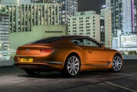 Új motort kap a Bentley Continental GT V8 54