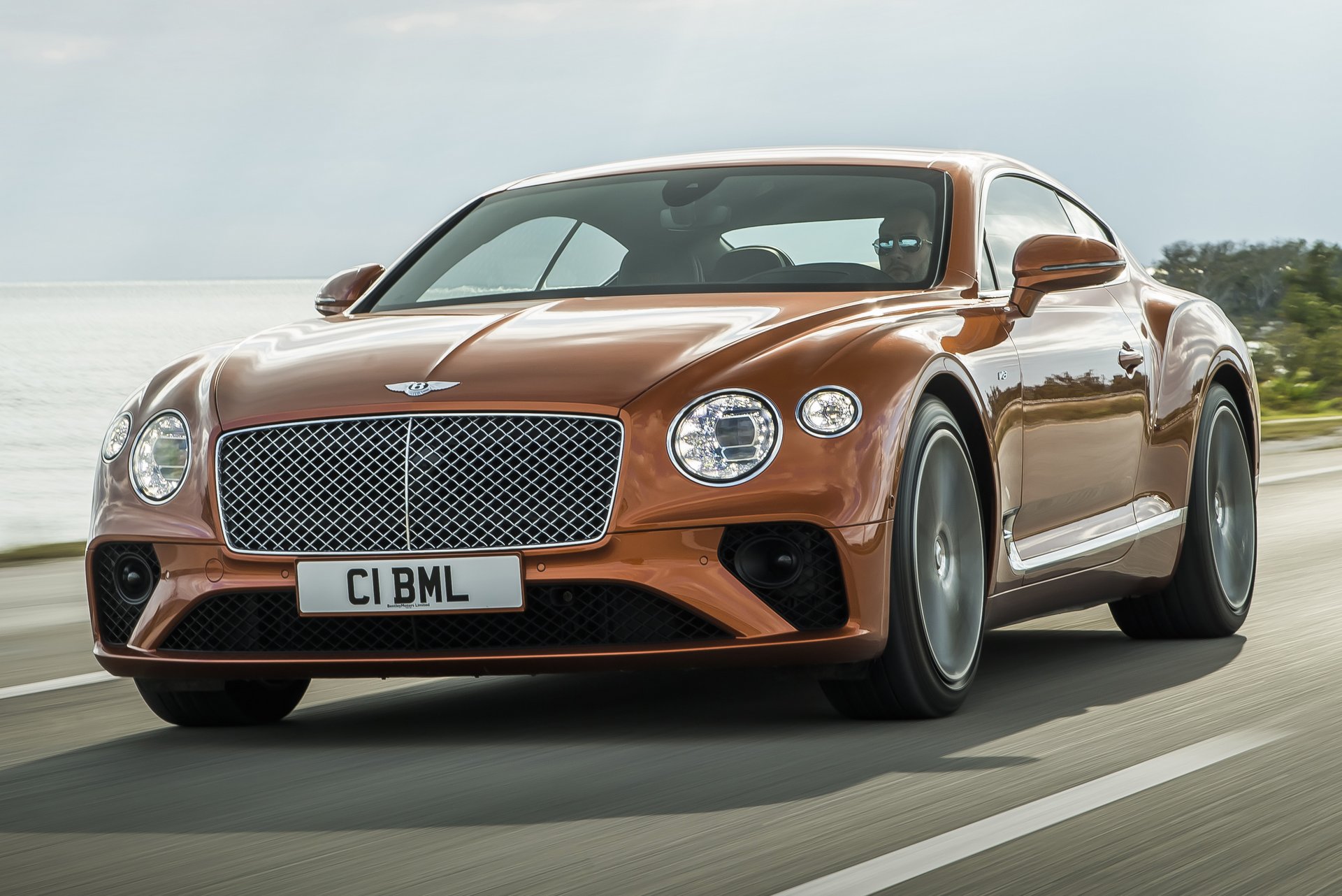 Új motort kap a Bentley Continental GT V8 10