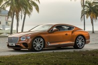Új motort kap a Bentley Continental GT V8 46