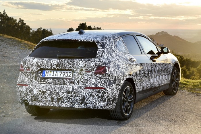 Elöl hajt, mégis brutálisabb lesz az új BMW 1-es 2