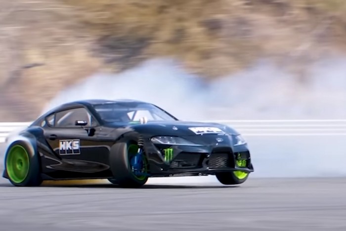 Már meg is érkezett az első épített Toyota Supra