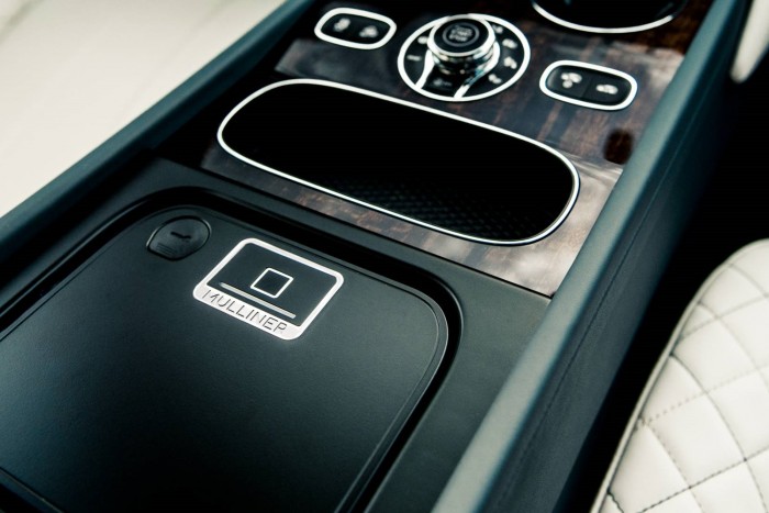 Gyöngyhalászok ihlették ezt a Bentley Bentaygát 6 | Vezess Gyöngyhalászok ihlették ezt a Bentley Bentaygát 6