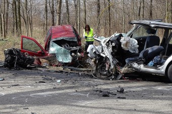 Hiába a sok traffi, több halott a magyar utakon