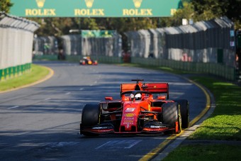 F1: Idén sem lesz bajnok a Ferrari