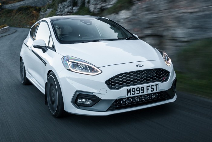 Okostelefonról tuningolhatod az autód