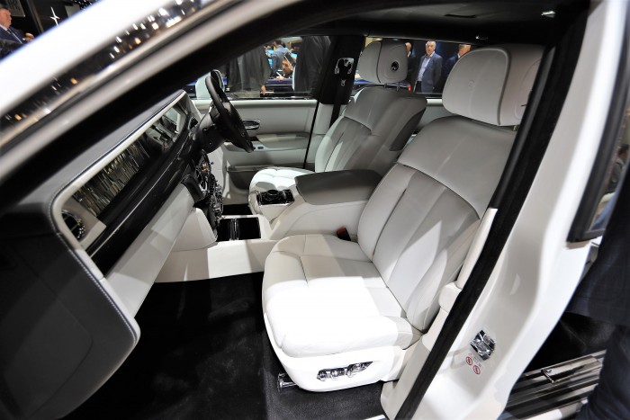 Meteoritszelet már van, elektromos hajtás még nincs a Rolls-Royce-ban 3