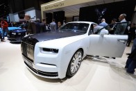 Meteoritszelet már van, elektromos hajtás még nincs a Rolls-Royce-ban 40