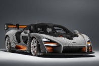 Félmillió elemből készült a LEGO-McLaren 15