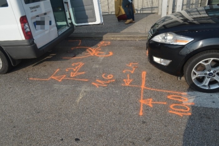 Súlyos sérülést okozott a figyelmetlen parkolás Ferihegyen