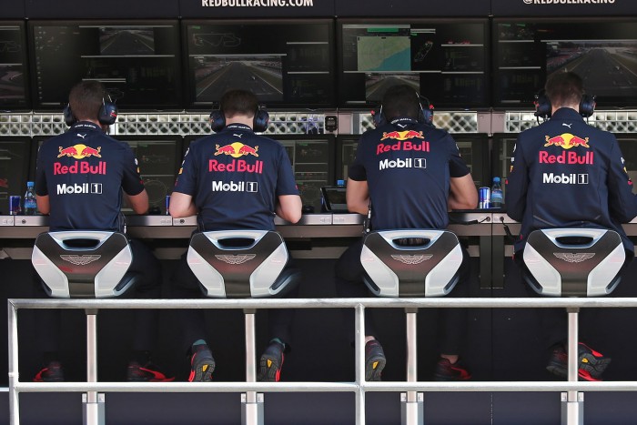 F1: A csapatok nem bírnának több futamot