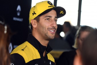 F1: A Mercedes is kinézte Ricciardót