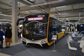 Kissé túltolták a fapadlót ebben a buszban, vagy mégsem?