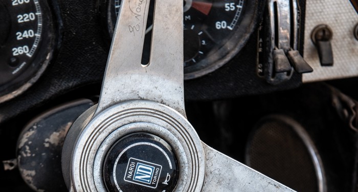 Túlélte a mindennapi használatot Afrikában ez a Jaguar 7